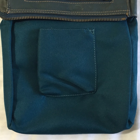 FOSSIL Purse - Picture 6 of 8